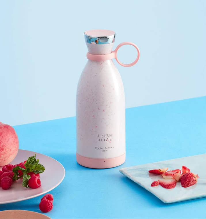 Travel Portable Mini Juice Blender